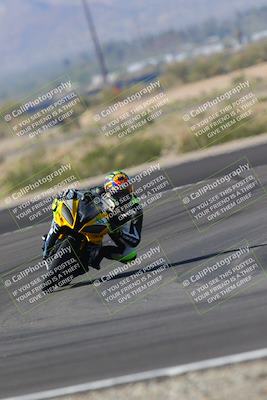 media/Nov-06-2022-SoCal Trackdays (Sun) [[208d2ccc26]]/Turn 11 (10am)/